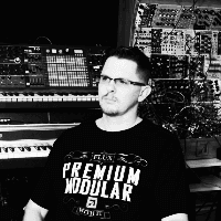 Ken Flux Pierce